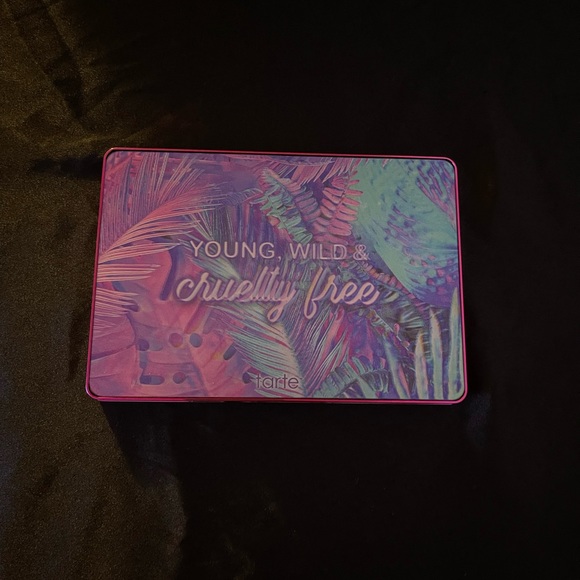 Tarte Young, Wild & Cruelty Free Eyeshadow Palette - Picture 3 of 6